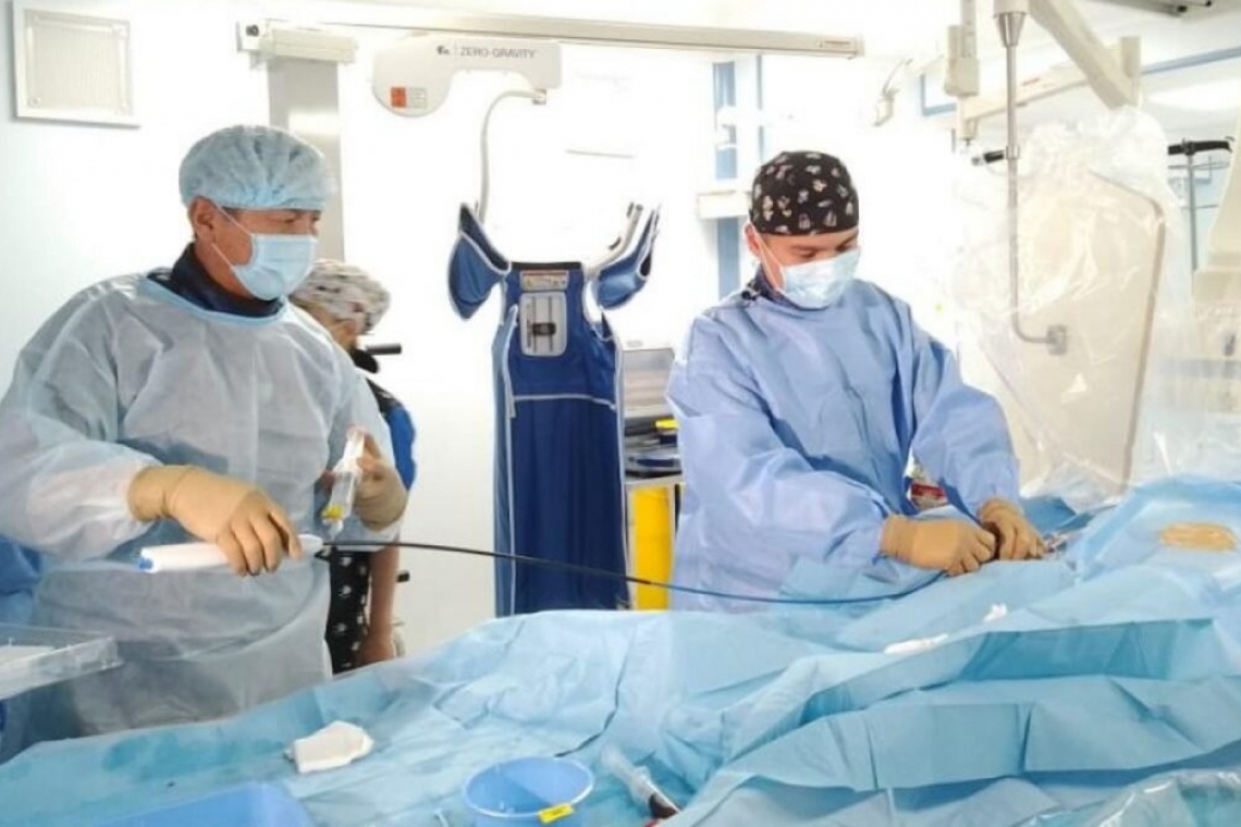 В Алматы успешно проведена уникальная операция по имплантации безэлектродного кардиостимулятора