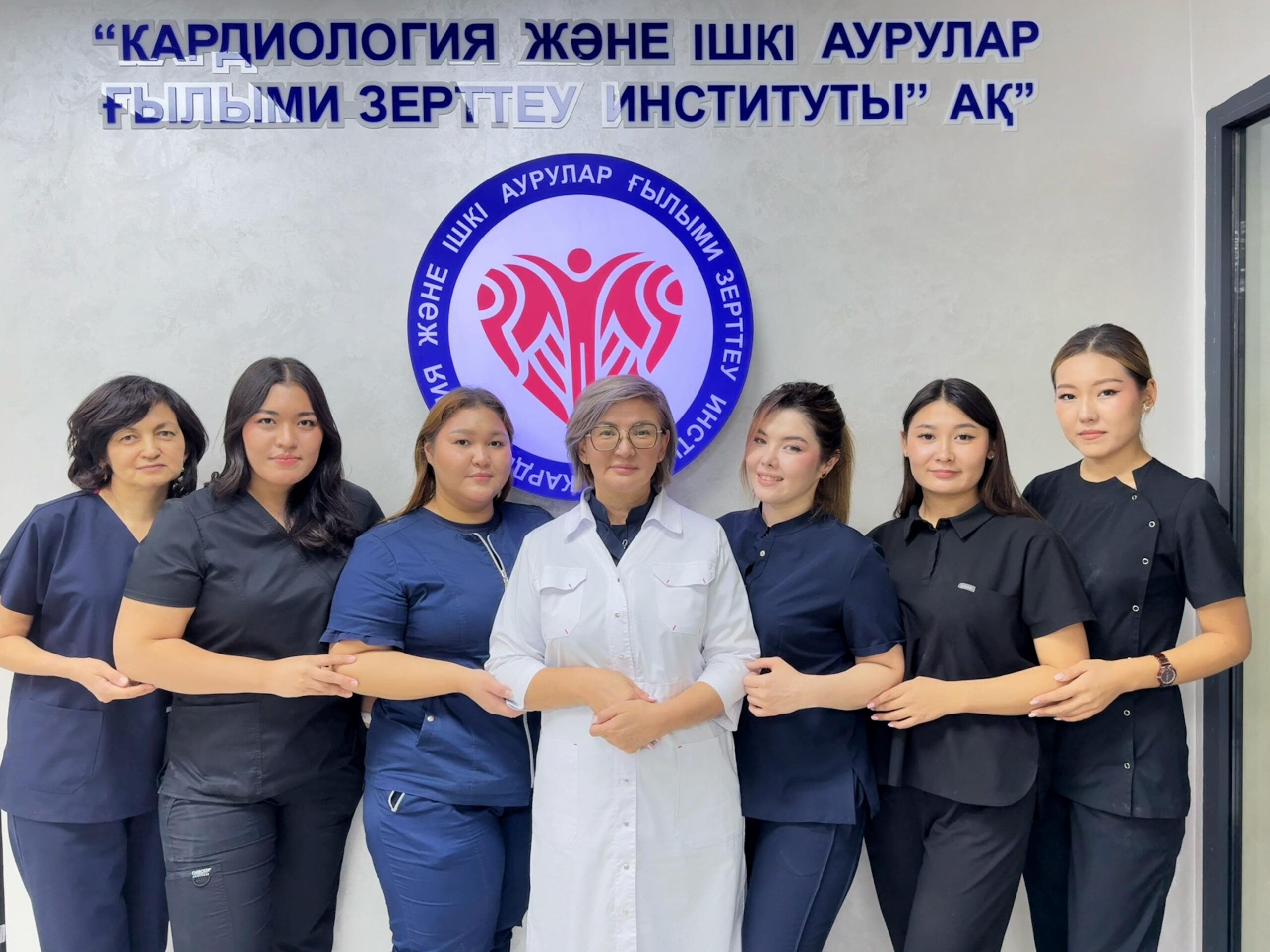 25 қыркүйек күні Дүниежүзілік фармацевт күні аталып өтіледі