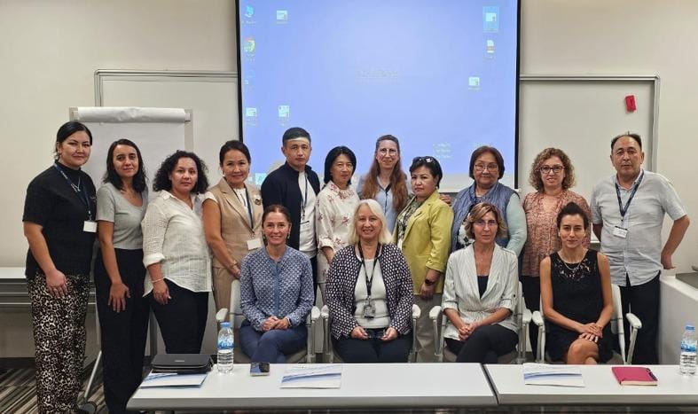 Врач эпидемиолог НИИКВБ приняла участие в Международном семинаре по  инфекционному контролю в университетской клинике Стамбула