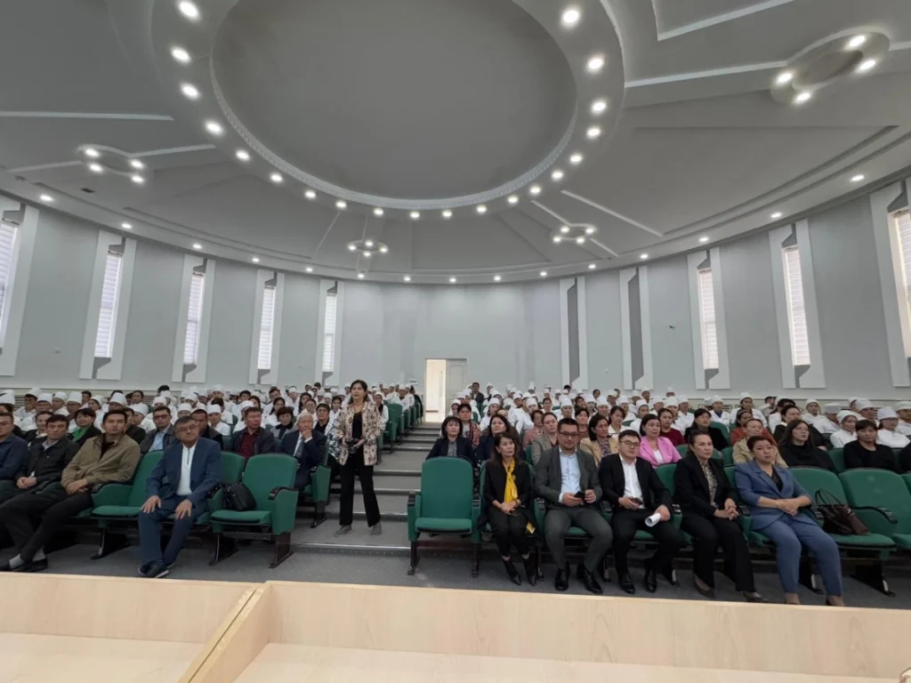 Казахстанские медики поделились опытом лечения диабета с коллегами из Узбекистана